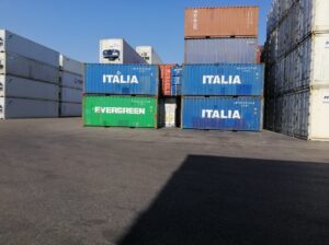 Looking to purchase half height container in Jedda